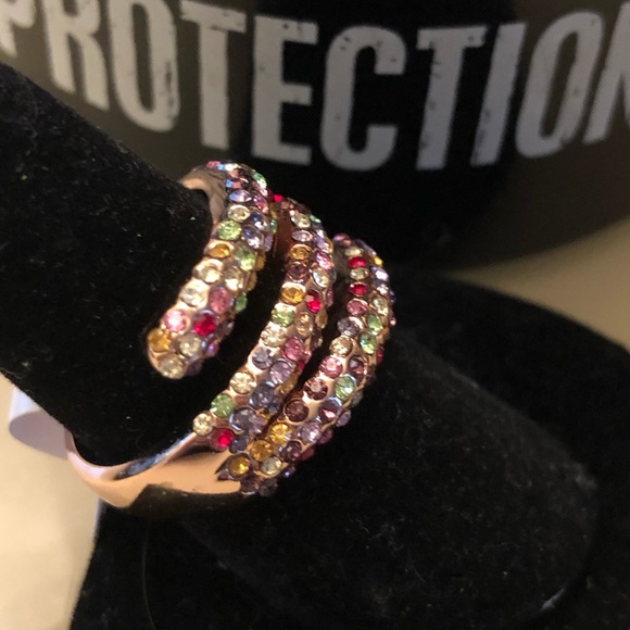 Multi gem ring 5🌟 - Picture 3 of 6